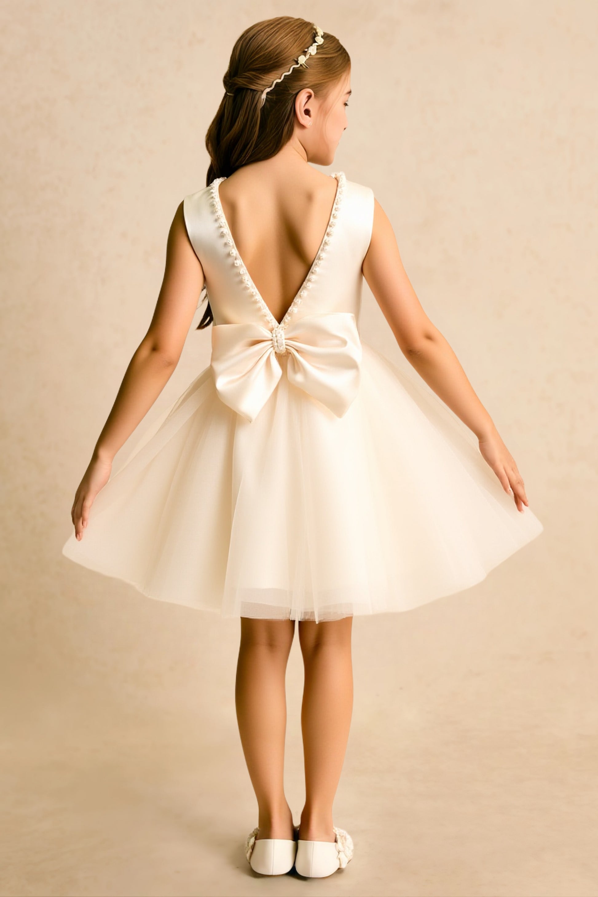 [Ivory]